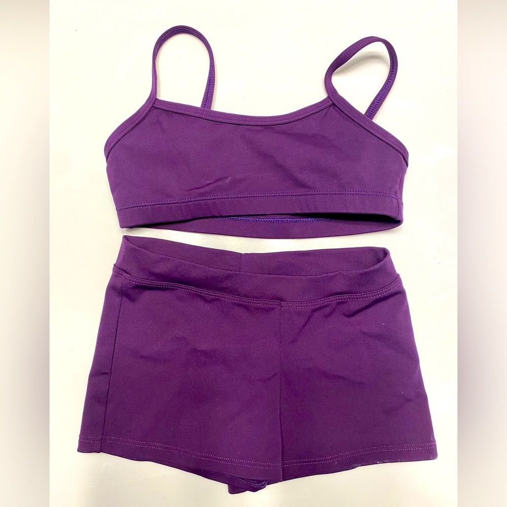 CAPEZIO 2-piece purple dance set crop top & booty shorts. Kids Medium.